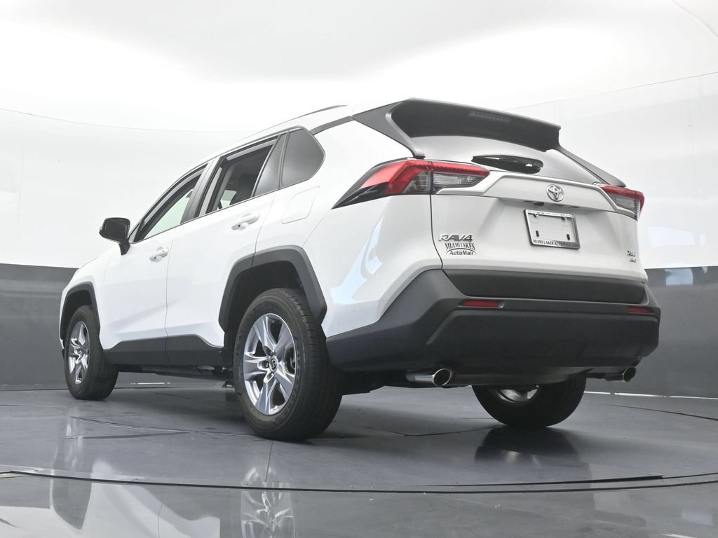 Used 2024 Toyota RAV4 XLE AWD/4WD image 54