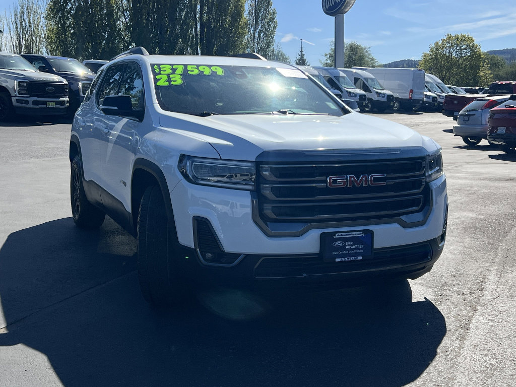 Used 2023 GMC Acadia AT4 w/ Trailering Package AWD/4WD image 4