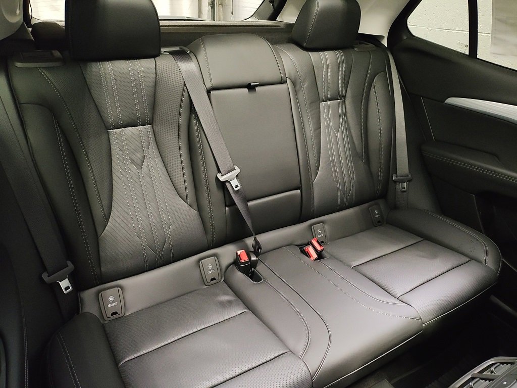 New 2026 Buick Envision Avenir image 11