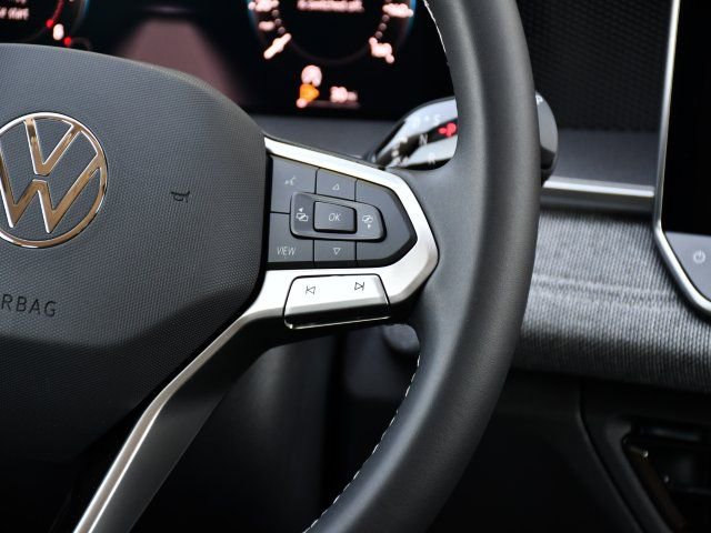 New 2026 Volkswagen Tiguan S FWD image 21