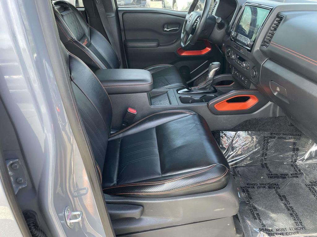 Used 2023 Nissan Frontier PRO-4X w/ Pro-4X Premium Package image 47