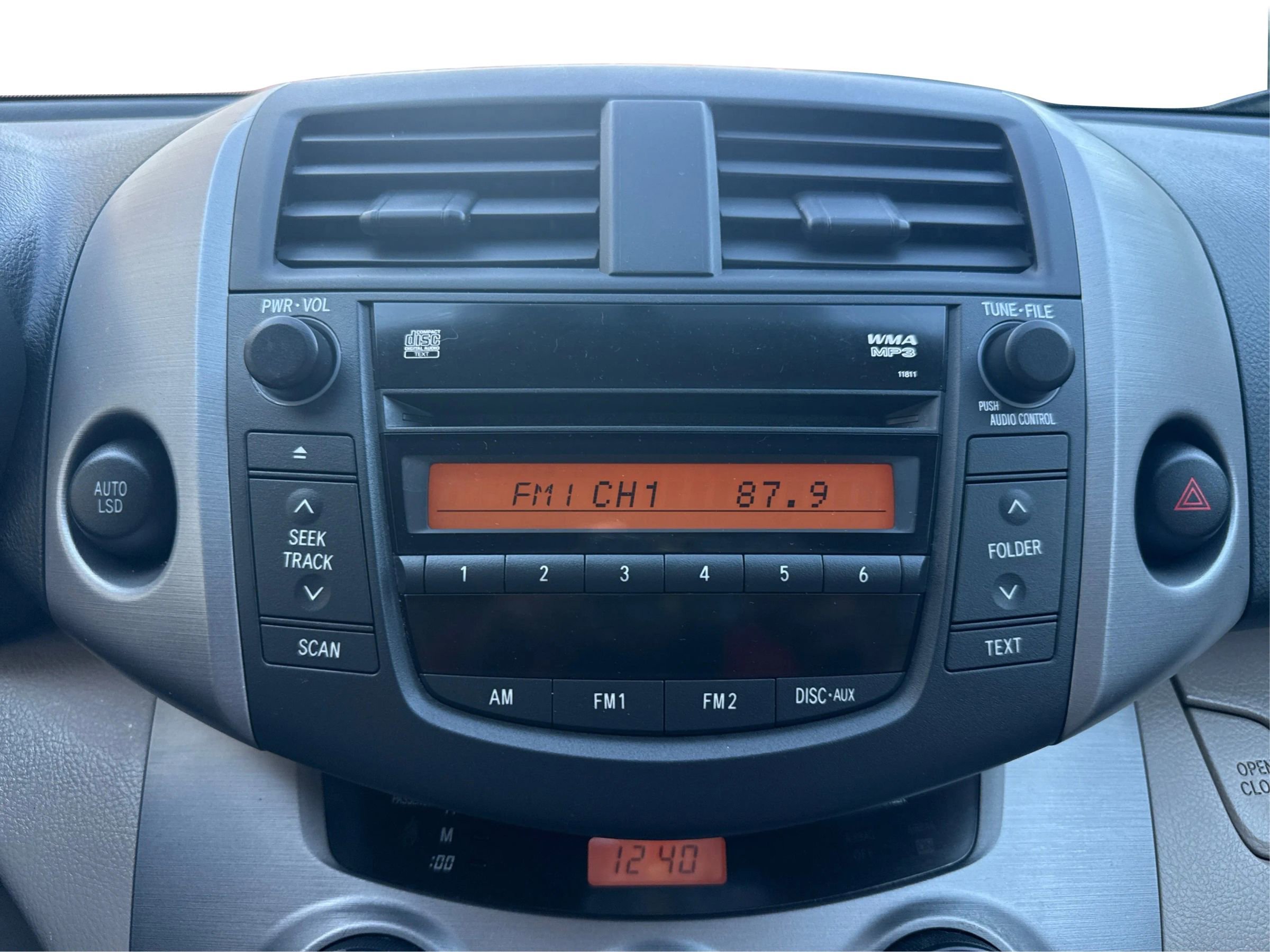 Used 2006 Toyota RAV4 Sport Utility 4D image 15