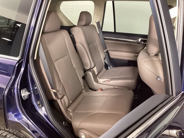 Certified 2023 Lexus GX 460 Luxury w/ Sport Design Package AWD/4WD image 39