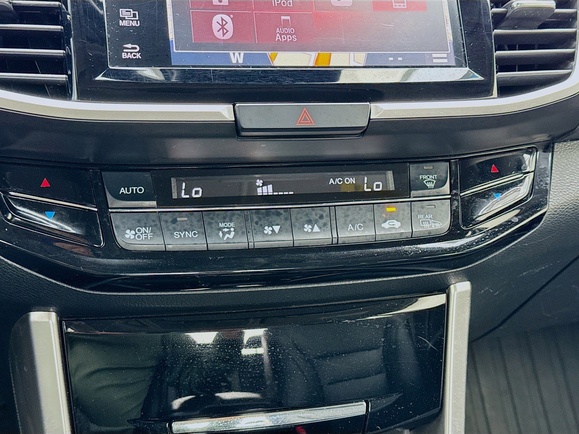 Used 2017 Honda Accord Touring image 12