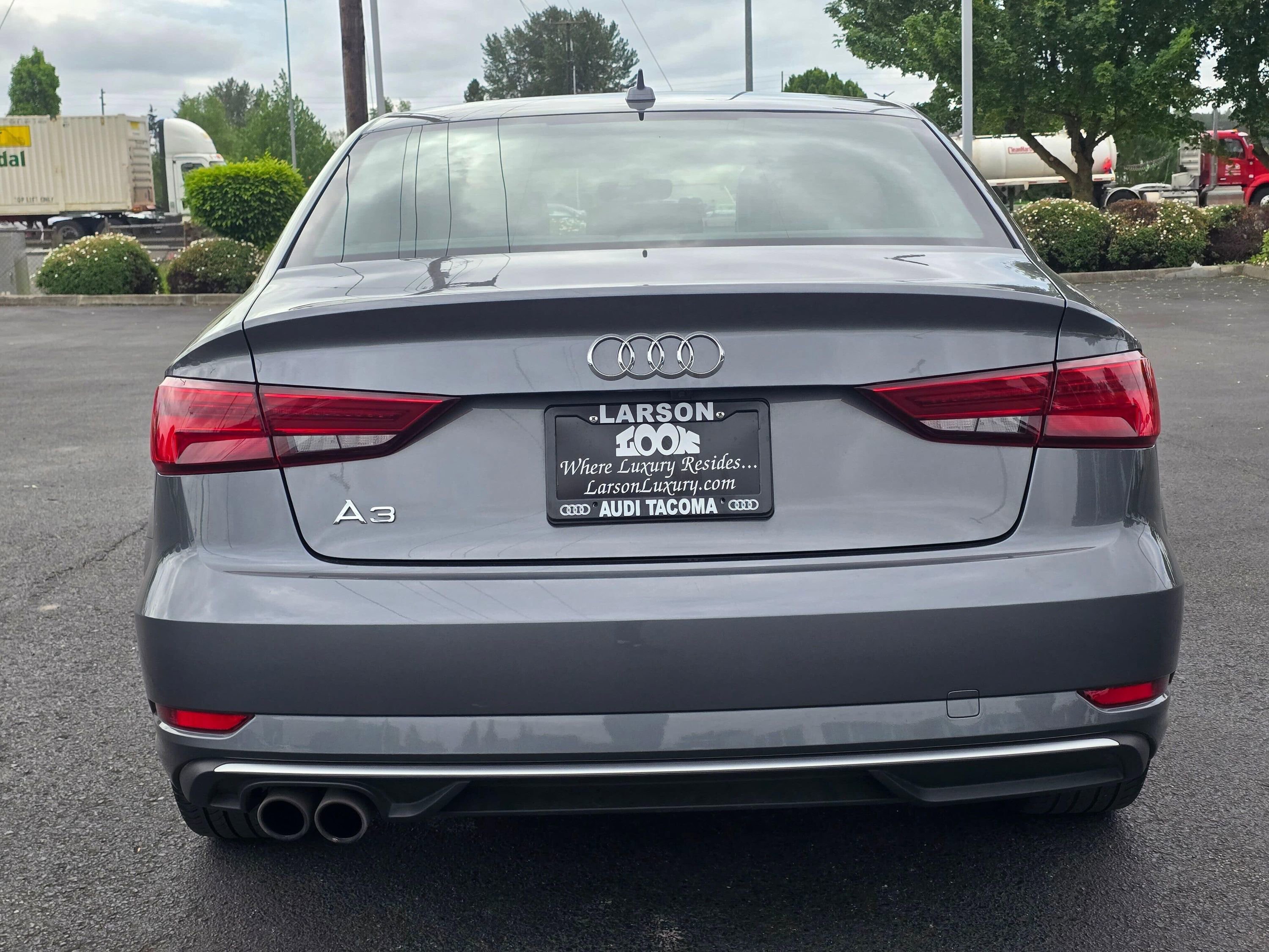 Used 2018 Audi A3 2.0T Premium w/ Convenience Package FWD image 4