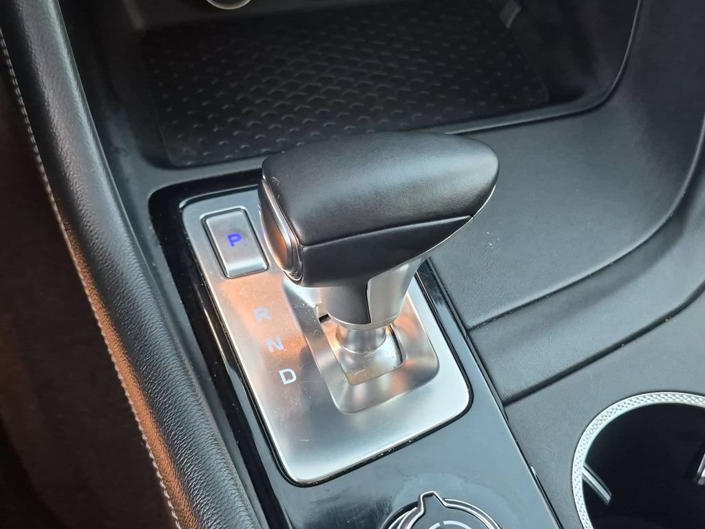 Used 2025 Genesis G70 2.5T RWD image 20
