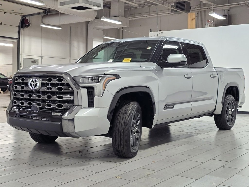 Used 2023 Toyota Tundra Platinum image 16