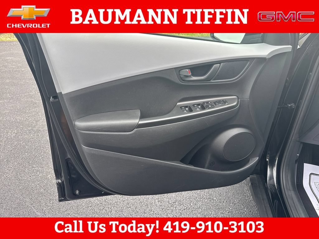 Used 2021 Hyundai Kona SEL FWD image 20