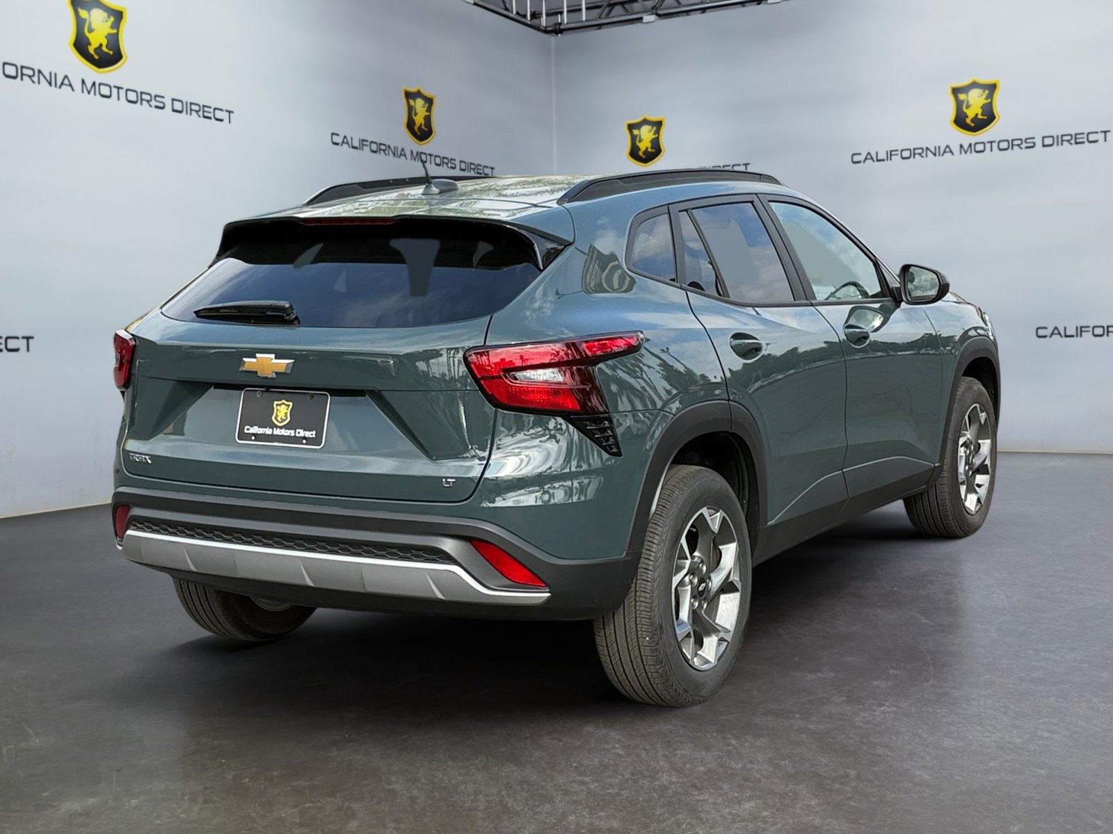 Used 2025 Chevrolet Trax LT image 5
