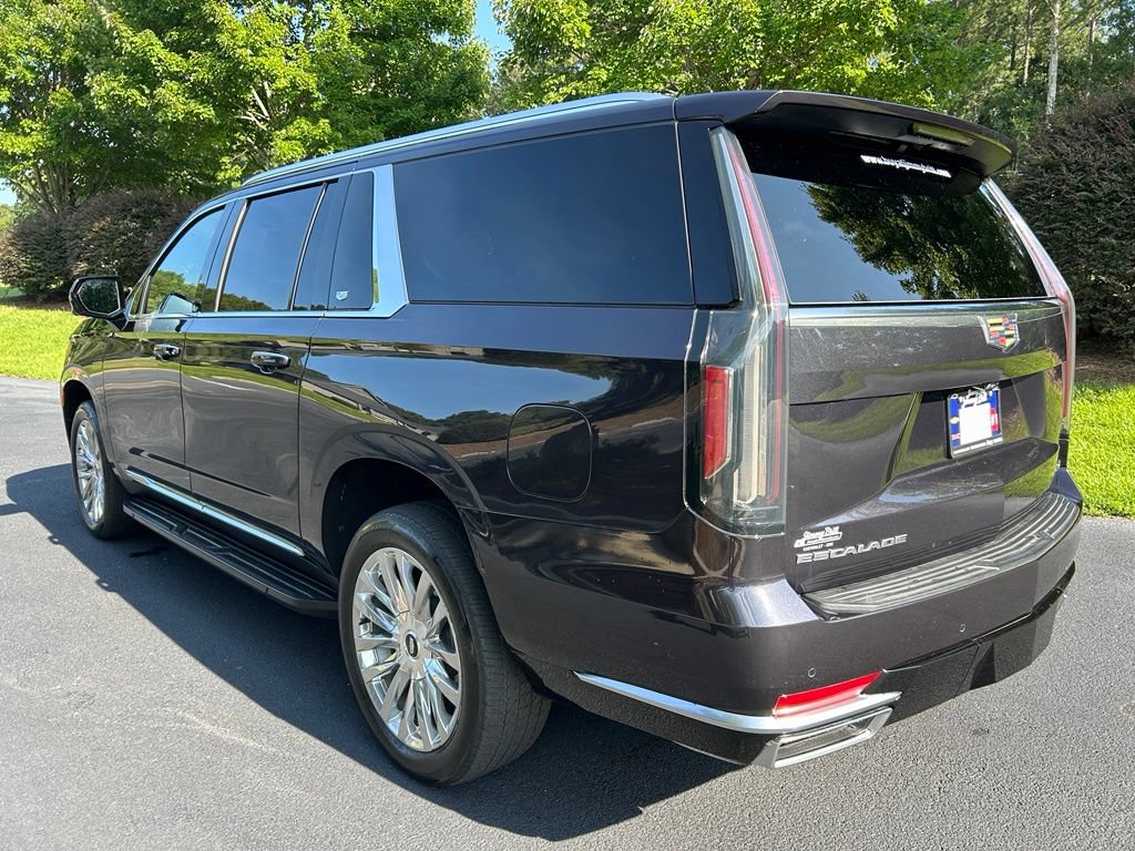 Used 2024 Cadillac Escalade ESV Premium Luxury w/ LPO, Floor Liner Package AWD/4WD image 25