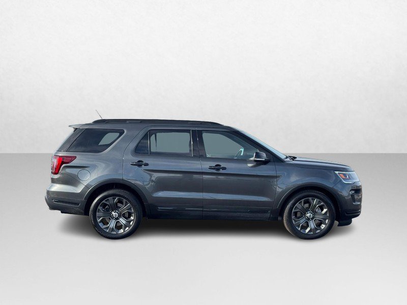 Used 2018 Ford Explorer Sport w/ Equipment Group 401A image 2