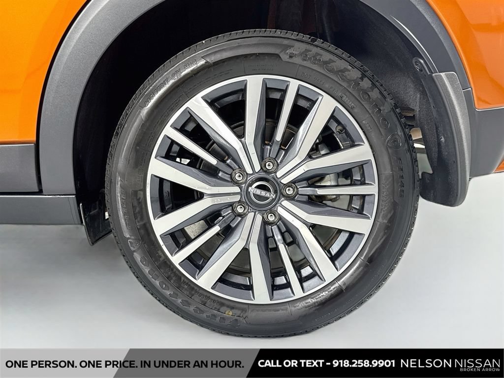 Used 2023 Nissan Kicks SV FWD image 28