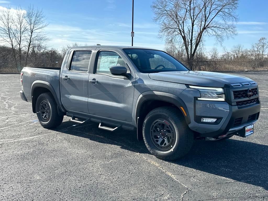 New 2025 Nissan Frontier PRO-4X w/ Tow Package image 7