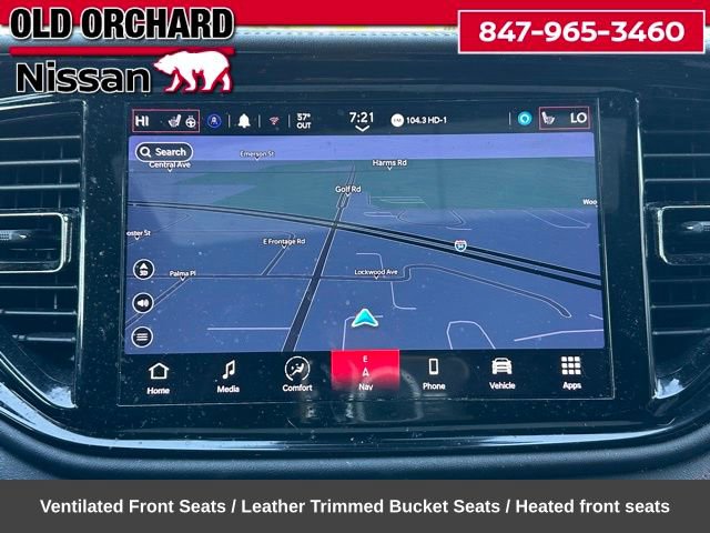 Used 2022 Dodge Durango R/T w/ Tow 'N Go Package AWD/4WD image 18