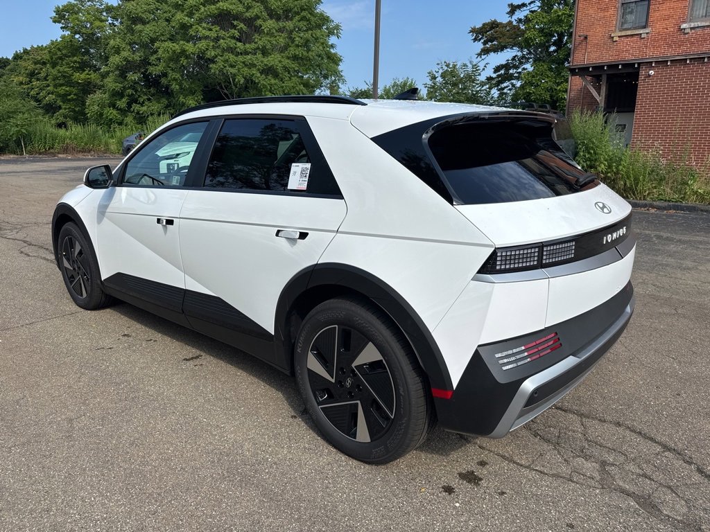 New 2025 Hyundai Ioniq 5 SEL image 5