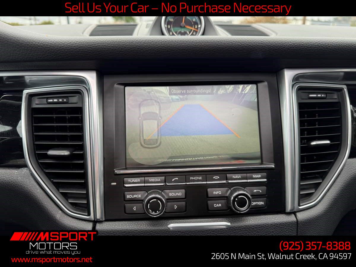 Used 2015 Porsche Macan Turbo AWD/4WD image 17