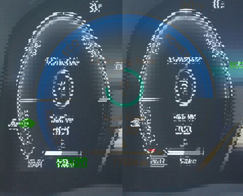 Certified 2025 Toyota Camry XLE image 4