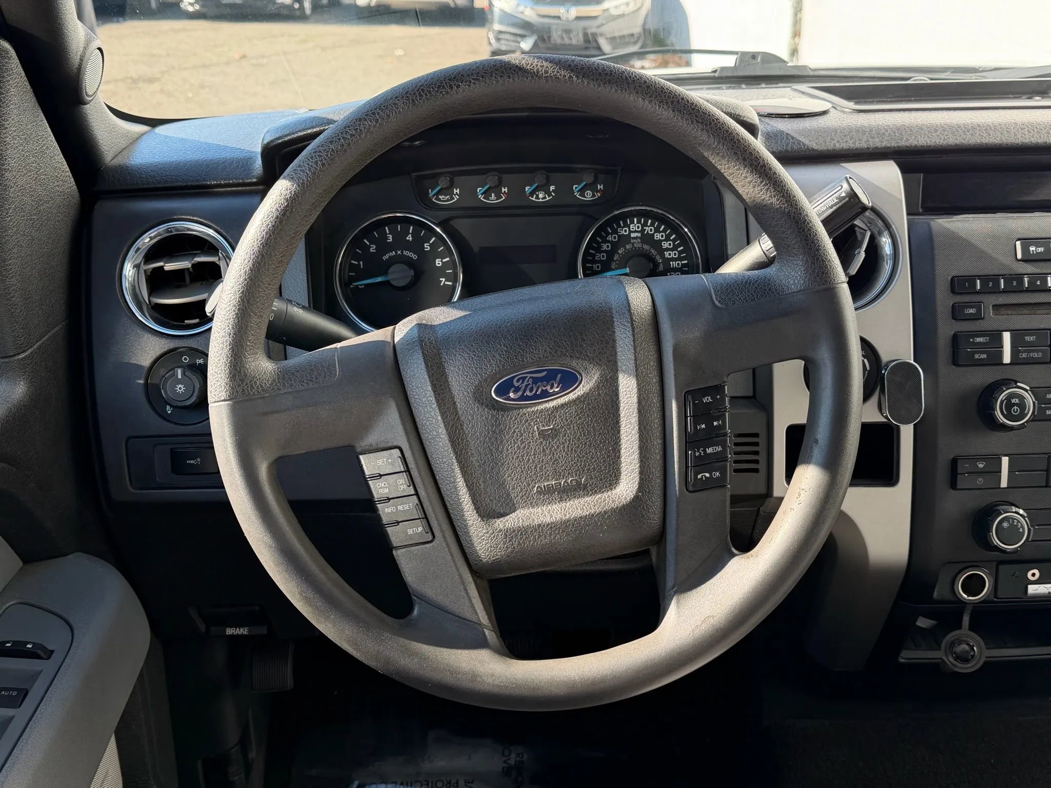 Used 2013 Ford F150 XLT image 11