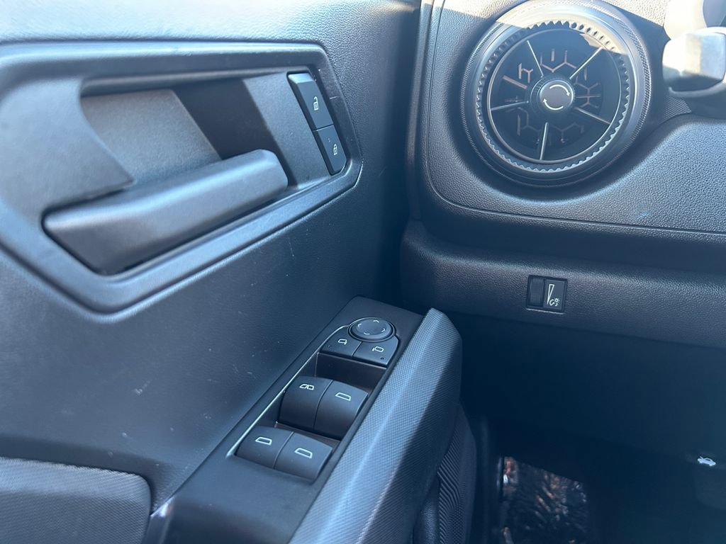 Used 2024 Chevrolet Colorado Trail Boss w/ Technology Package image 19