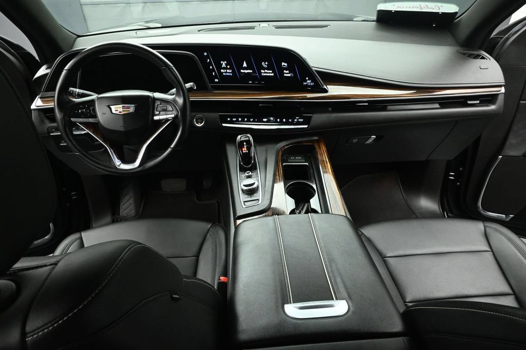 Used 2021 Cadillac Escalade ESV Luxury AWD/4WD image 25