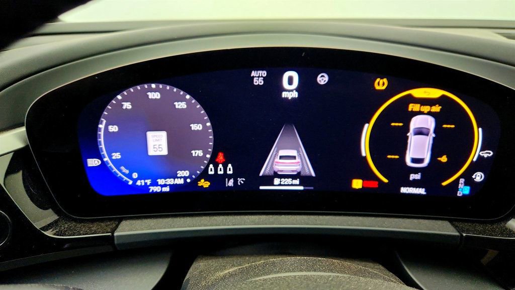 Used 2025 Porsche Macan 4S Electric image 15