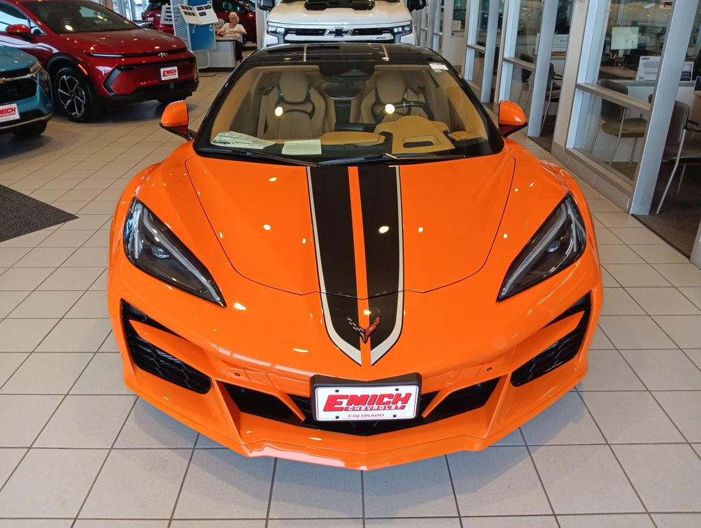 Used 2024 Chevrolet Corvette E-Ray w/ ZER Performance Package AWD/4WD video 2