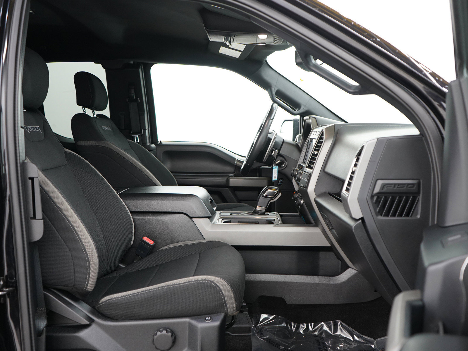 Used 2019 Ford F150 Raptor AWD/4WD image 11