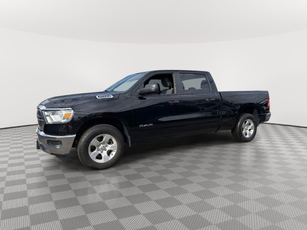 Certified 2023 RAM 1500 Big Horn AWD/4WD image 3