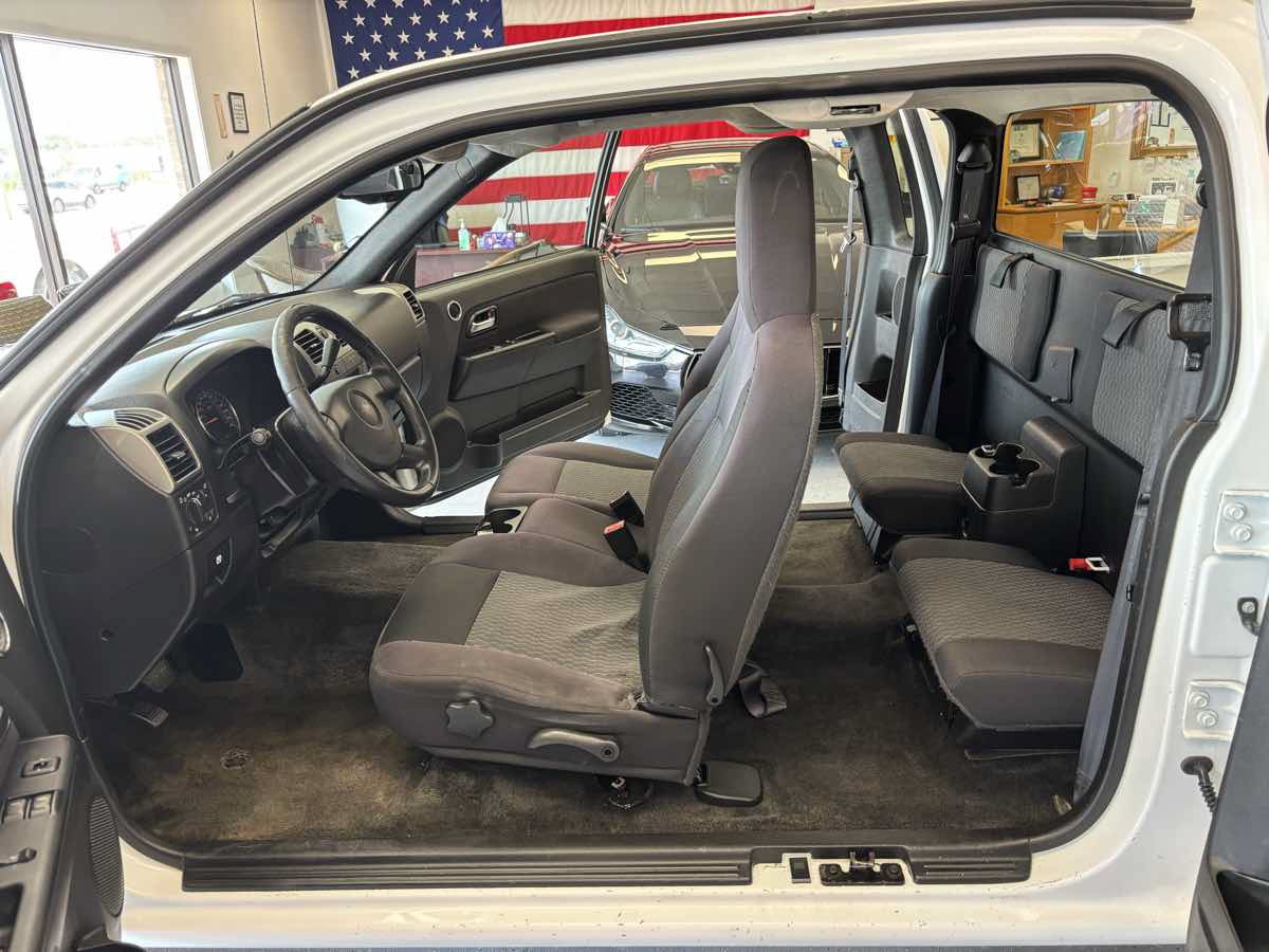 Used 2012 Chevrolet Colorado W/T w/ Power Convenience Package RWD image 23
