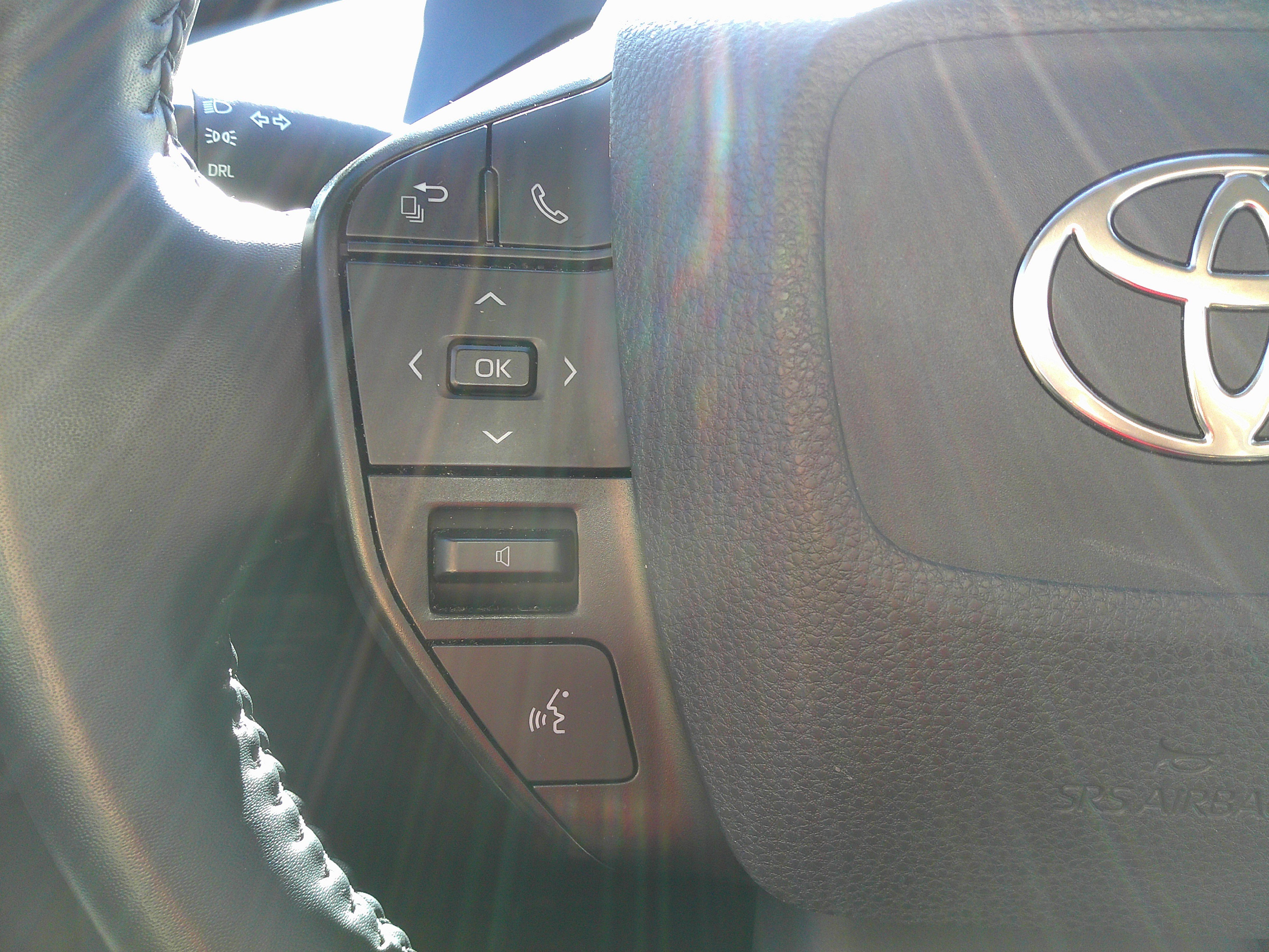 Used 2023 Toyota Prius LE image 20