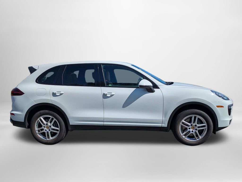 Used 2018 Porsche Cayenne image 3