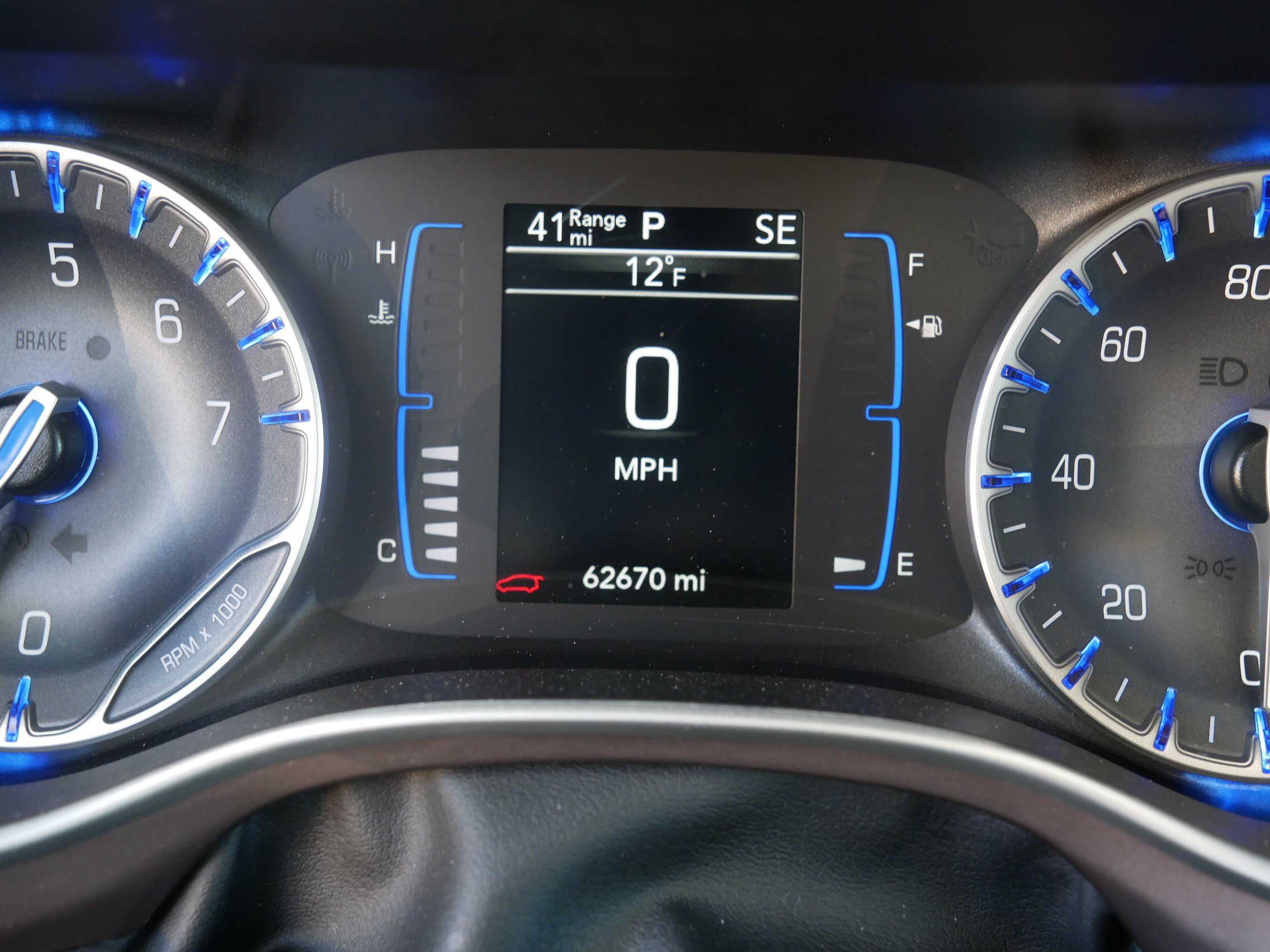 Used 2022 Chrysler Voyager LX image 21