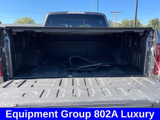 Used 2017 Ford F150 Raptor w/ Equipment Group 802A Luxury AWD/4WD image 12