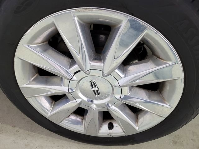 Used 2012 Lincoln MKZ image 24