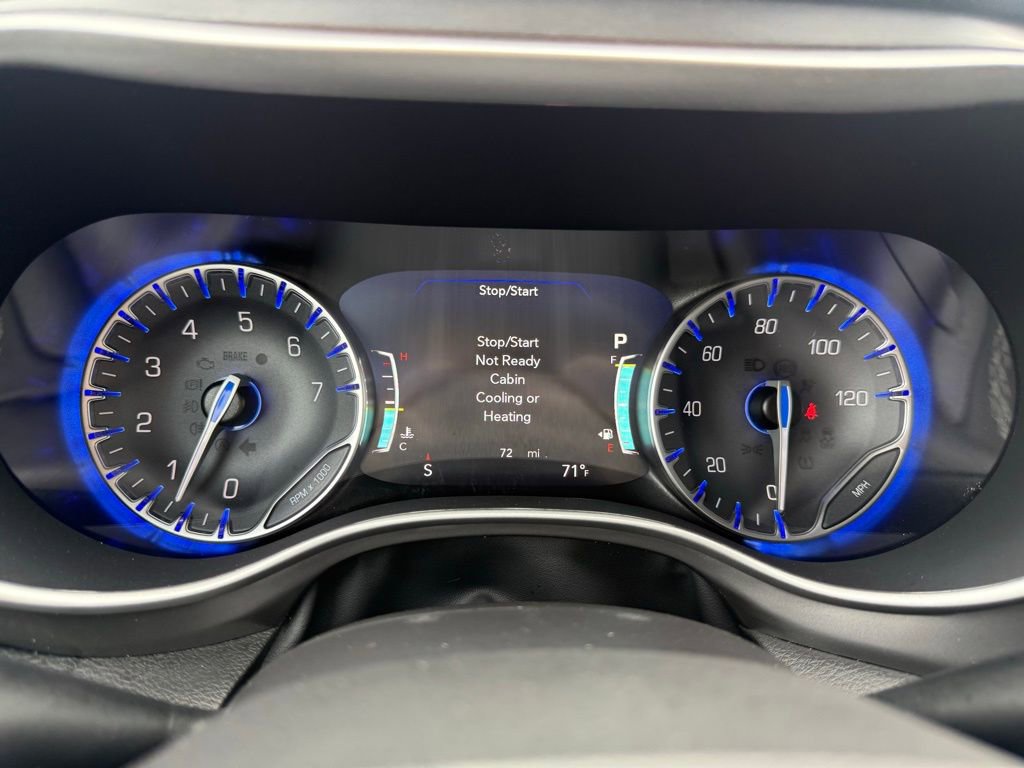 New 2026 Chrysler Pacifica Select FWD image 17