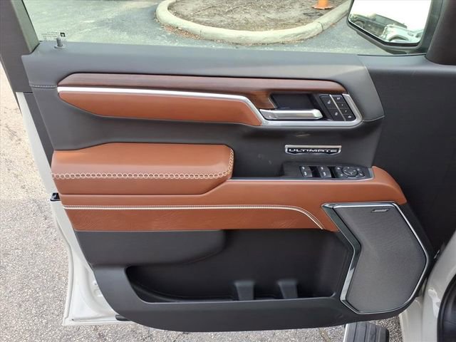 New 2026 GMC Sierra 1500 Denali Ultimate w/ LPO, Black Badging Package image 28