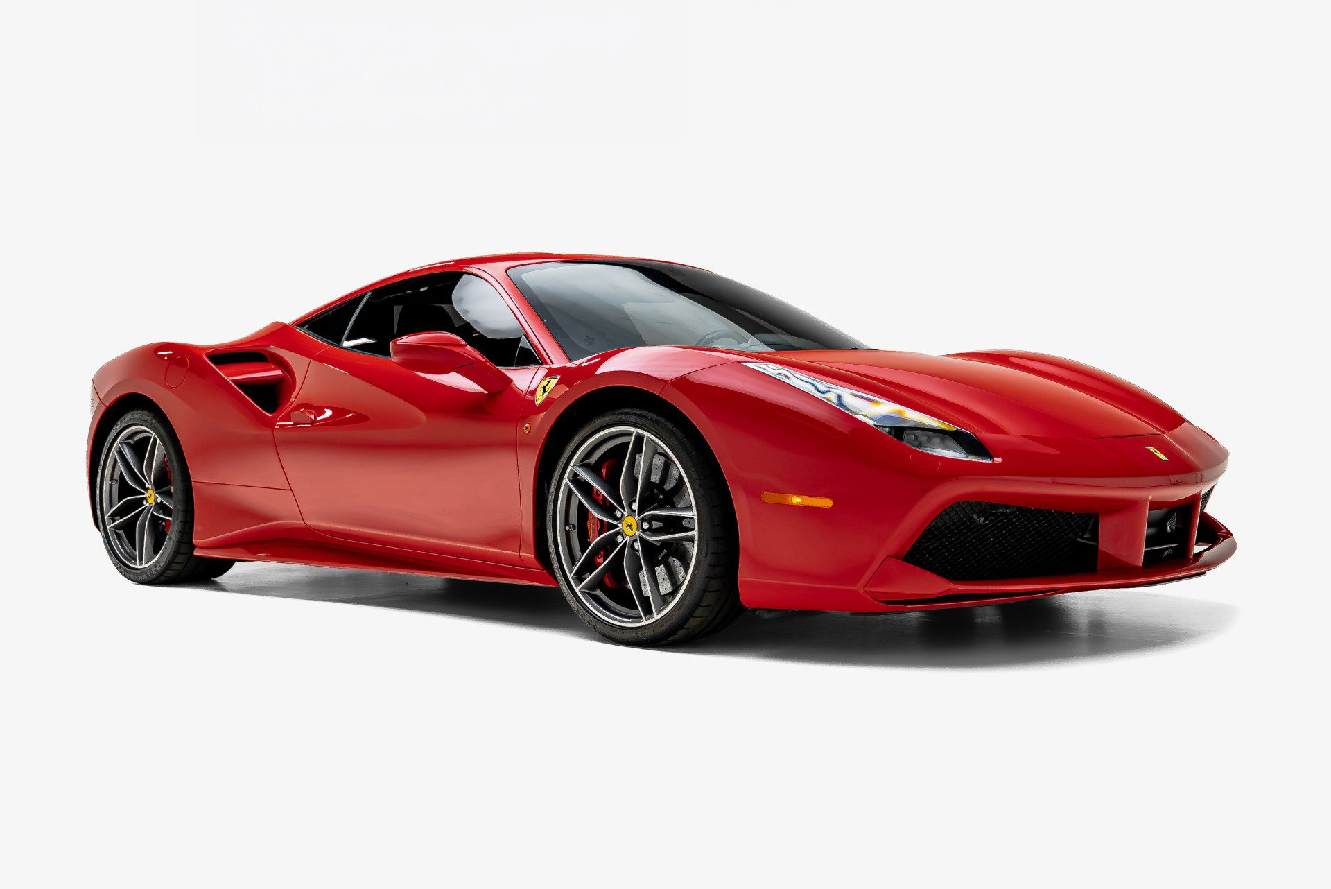 Used 2018 Ferrari 488 GTB RWD image 5