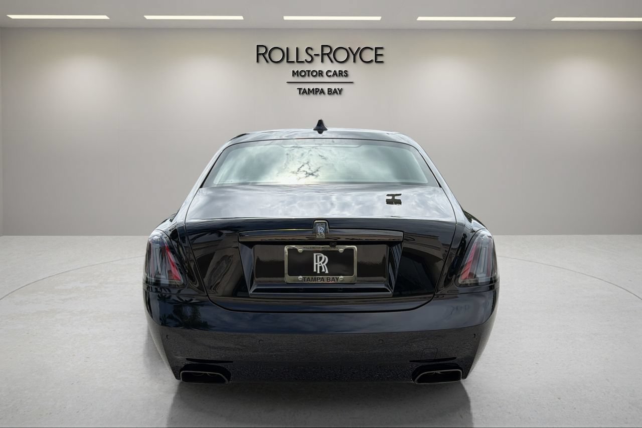 New 2027 Rolls-Royce Ghost Black Badge AWD/4WD image 6