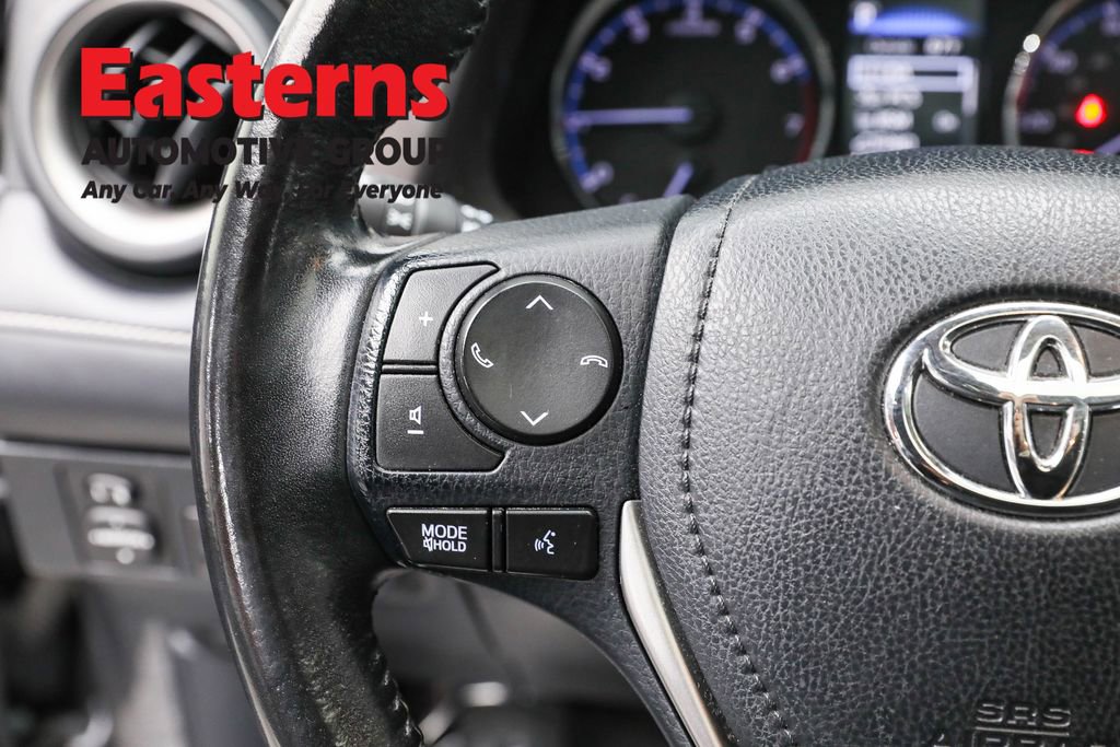 Used 2018 Toyota RAV4 Limited image 15