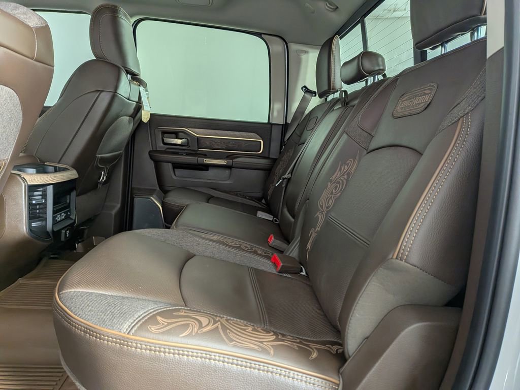 Used 2025 RAM 3500 Longhorn image 37