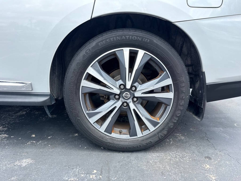 Used 2019 Nissan Pathfinder Platinum FWD image 34