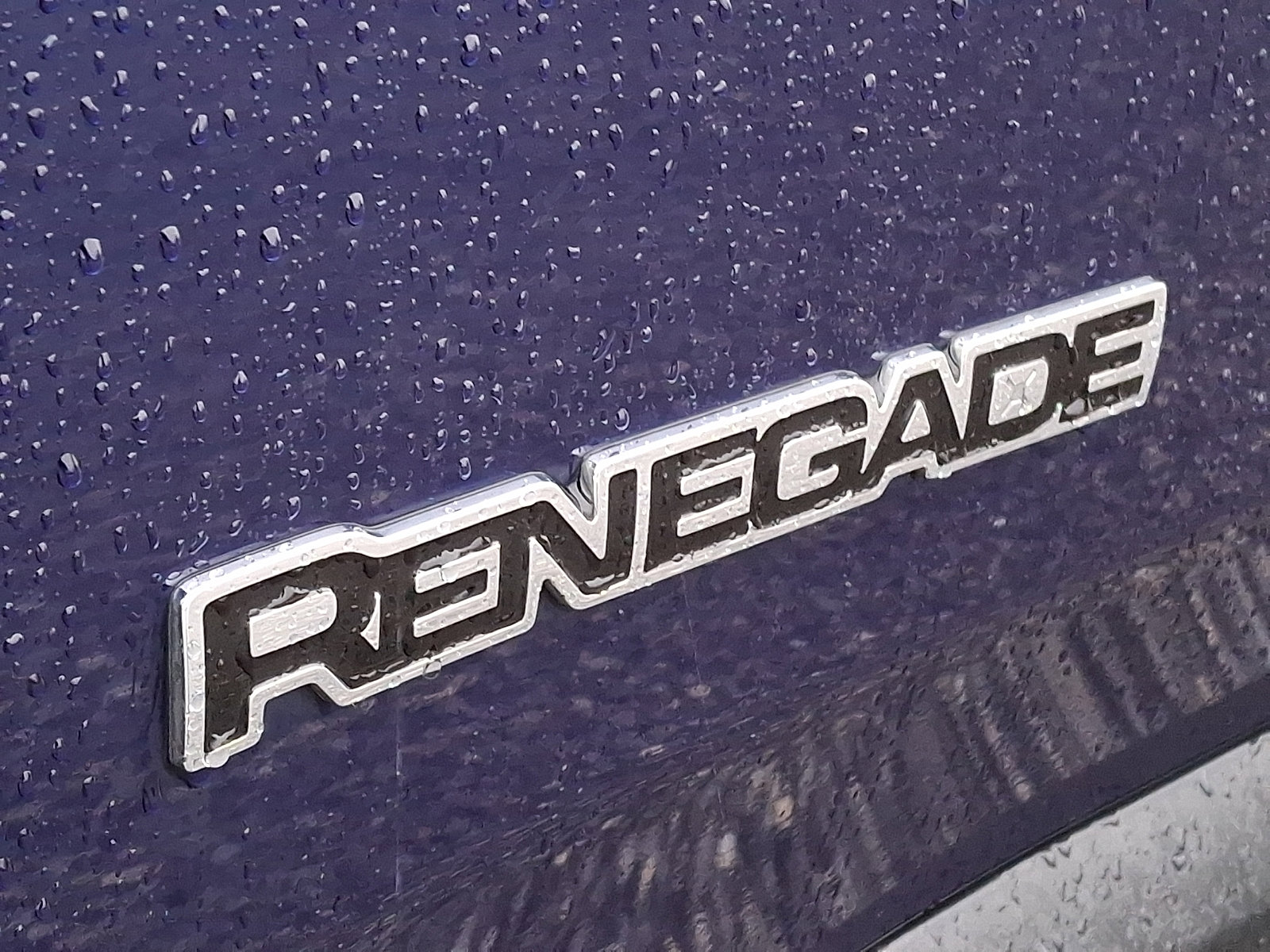 Used 2020 Jeep Renegade Latitude w/ Cold Weather Group image 28