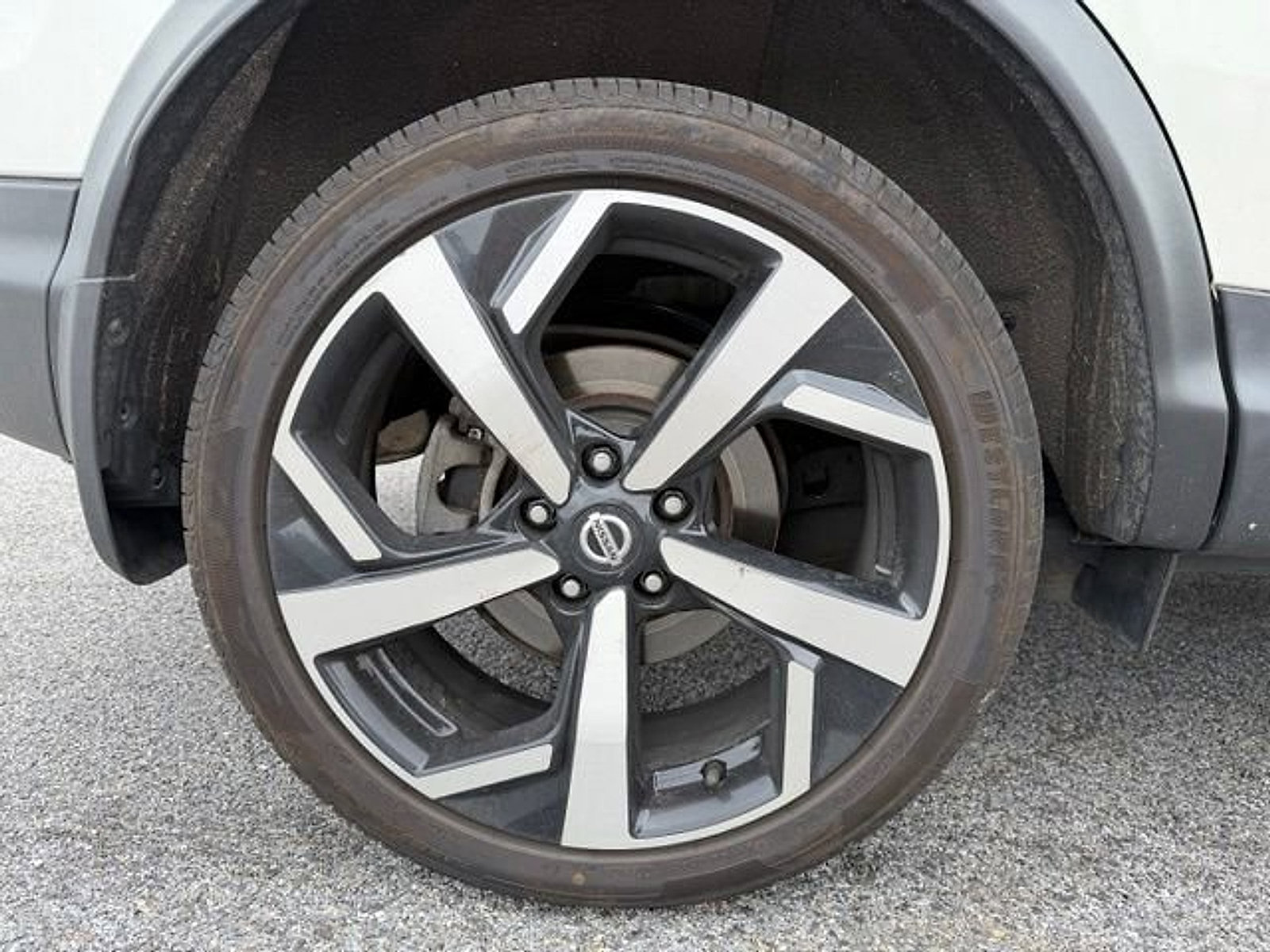 Used 2020 Nissan Rogue Sport SL w/ Premium Package AWD/4WD image 24