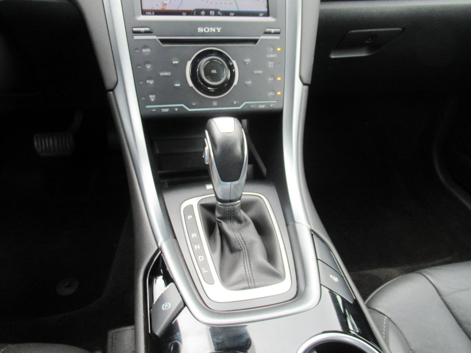 Used 2013 Ford Fusion Titanium w/ Titanium Driver Assist Pkg FWD image 28