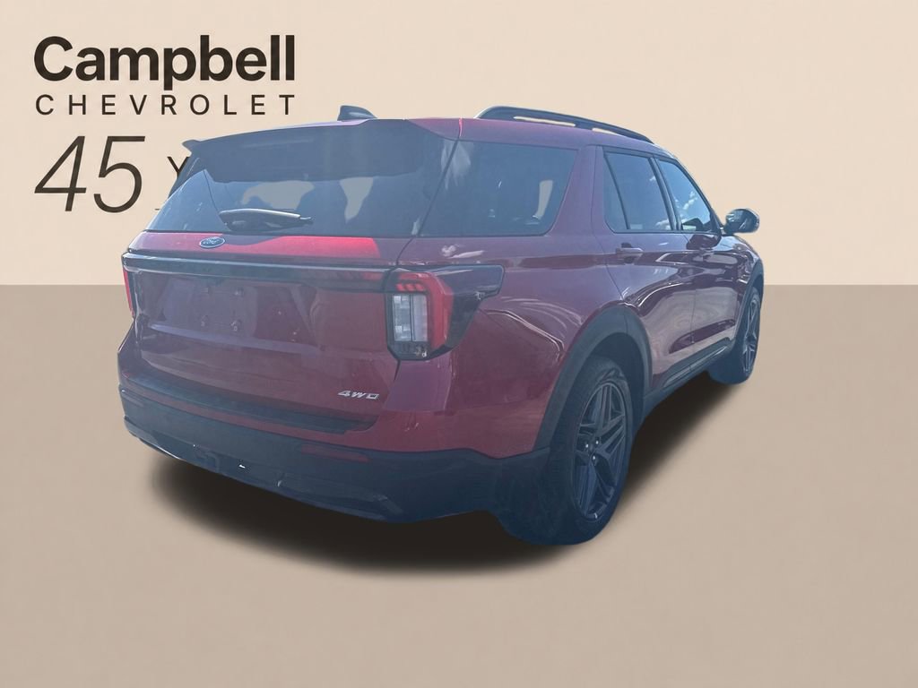 Used 2025 Ford Explorer ST-Line w/ ST-Line Street Pack AWD/4WD image 6