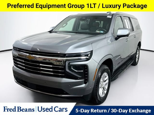 Used 2026 Chevrolet Suburban LT w/ Comfort Package AWD/4WD image 4