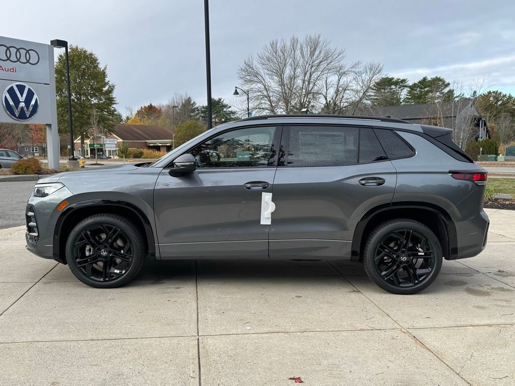 New 2026 Volkswagen Tiguan SE R-Line image 15