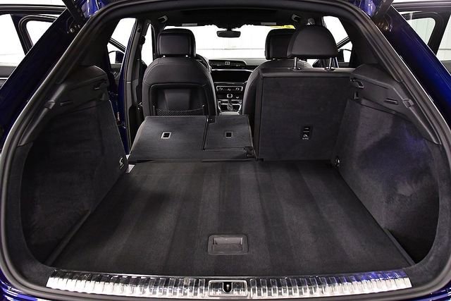 Used 2025 Audi Q3 2.0T Premium image 31