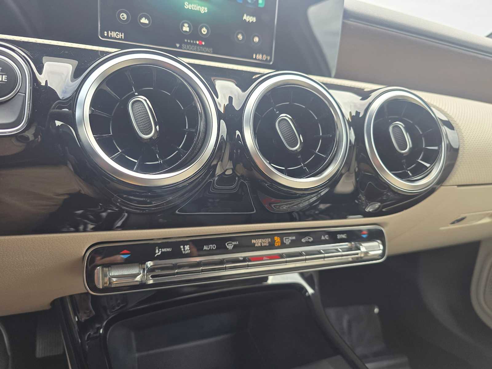 Used 2019 Mercedes-Benz A 220 image 30