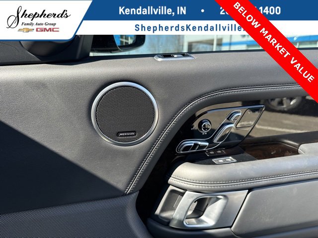 Used 2022 Land Rover Range Rover Westminster Edition image 11